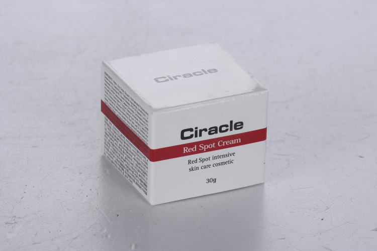 Крем Ciracle д/проблемной кожи Red Spot Cream увлажняющий противовоспалительный, 30 г
Крем Ciracle д/проблемной кожи Red Spot Cream увлажняющий противовоспалительный, 30 г